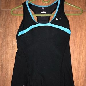 Medium Nike fit workout tank